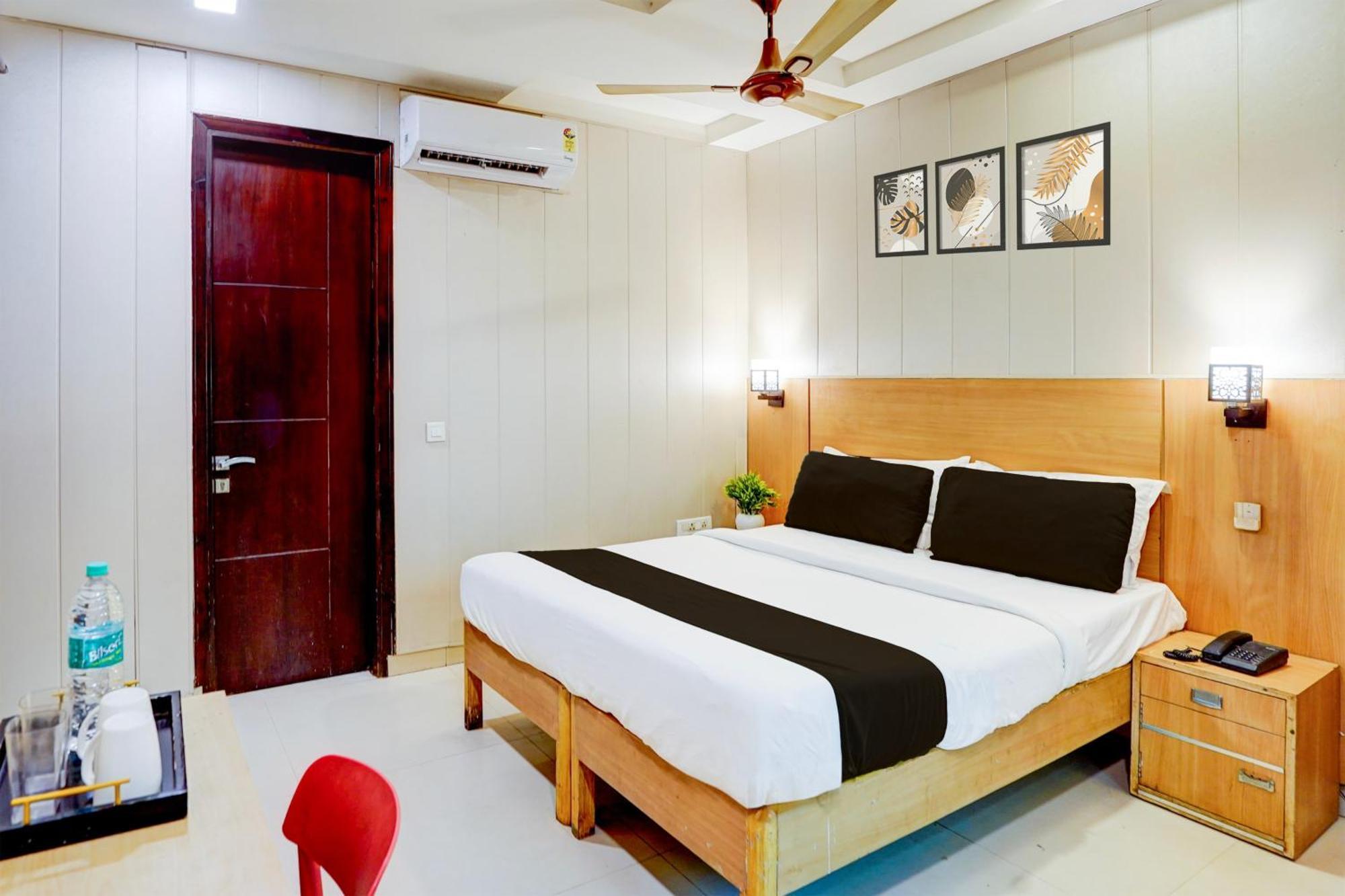 Super Hotel O Rohini Sector 24 德里 外观 照片